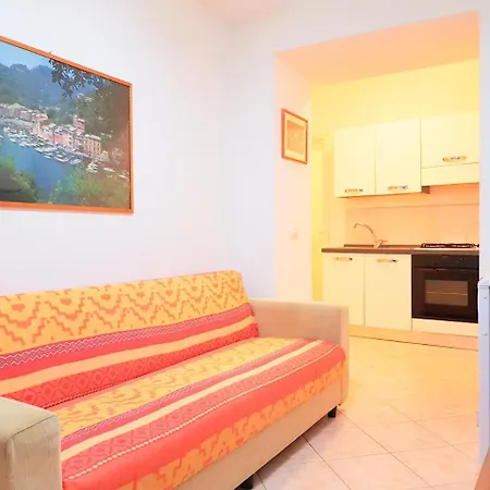 Caruggi's Flat - Old Town